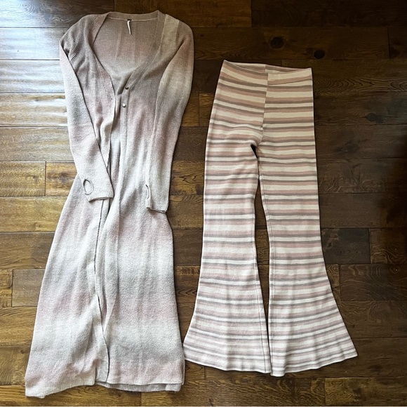 Free People Esme Flare Leg Set Size S - Picture 2 of 3